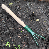 Hand cultivator: Green